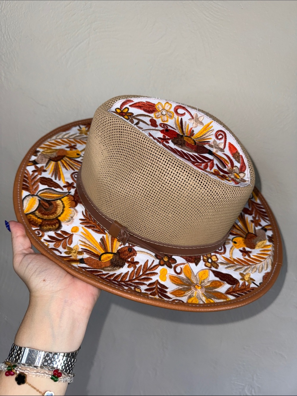 Sammy Hats Embroidered Floral Bird Western Cowboy Hat Size Medium